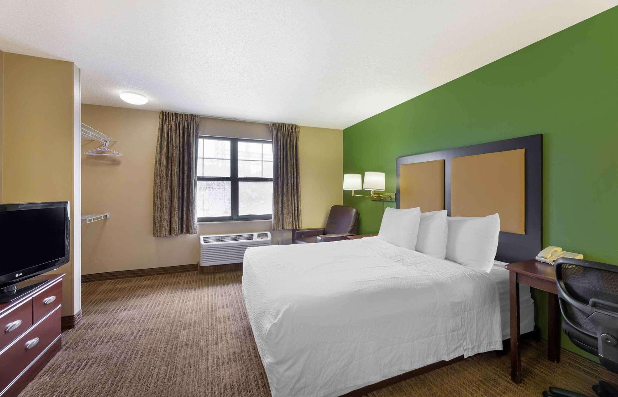 Extended Stay America Suites - Cleveland - Brooklyn מראה חיצוני תמונה