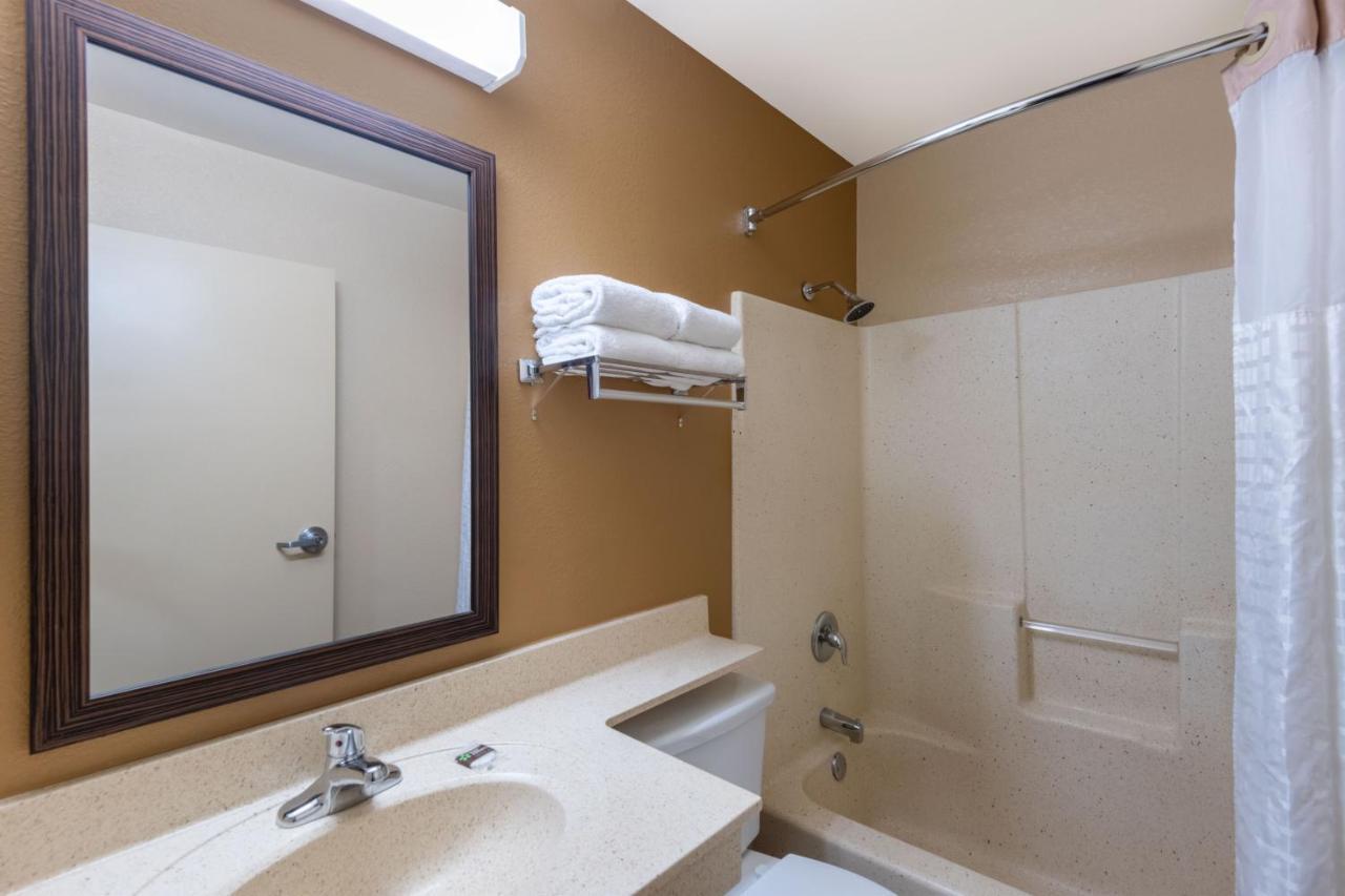 Extended Stay America Suites - Cleveland - Brooklyn מראה חיצוני תמונה